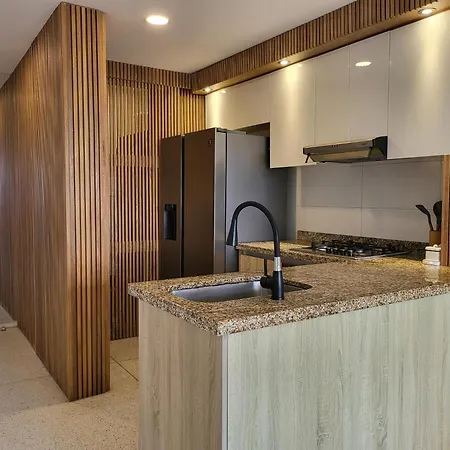 Apartamento Vista Increíble Al Mar Y Centro